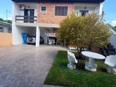 Casa à venda com 254m², 3 quartos, 1 suíte, 2 vagas no bairro Tristeza em Porto Alegre - Foto 13