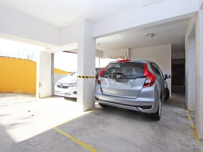 Apartamento à venda com 83m², 2 quartos, 1 suíte, 1 vaga no bairro Santo Antônio em Porto Alegre - Foto 23