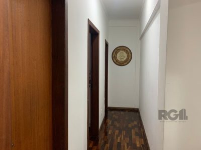 Apartamento à venda com 107m², 3 quartos, 2 suítes, 1 vaga no bairro Petrópolis em Porto Alegre - Foto 11