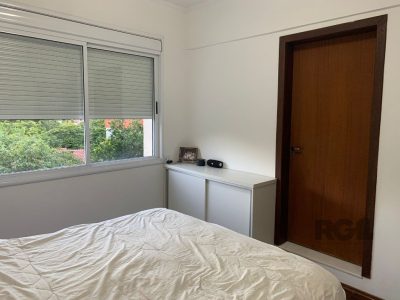 Apartamento à venda com 107m², 3 quartos, 2 suítes, 1 vaga no bairro Petrópolis em Porto Alegre - Foto 16