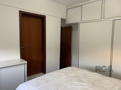 Apartamento à venda com 107m², 3 quartos, 2 suítes, 1 vaga no bairro Petrópolis em Porto Alegre - Foto 17