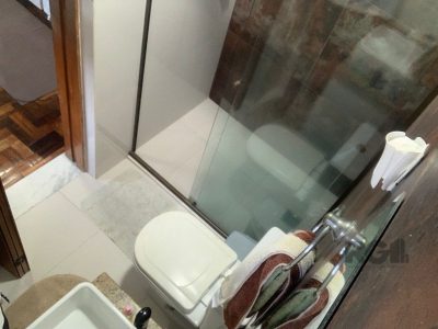 Apartamento à venda com 107m², 3 quartos, 2 suítes, 1 vaga no bairro Petrópolis em Porto Alegre - Foto 28