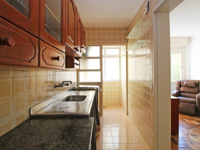 Apartamento à venda com 57m², 2 quartos no bairro Centro Histórico em Porto Alegre - Foto 4