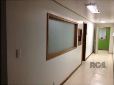 Conjunto/Sala à venda com 518m², 2 vagas no bairro São Geraldo em Porto Alegre - Foto 10