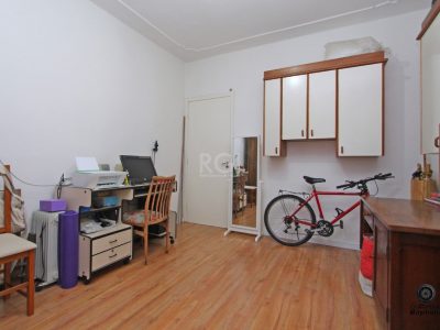 Apartamento à venda com 70m², 2 quartos no bairro Menino Deus em Porto Alegre - Foto 13