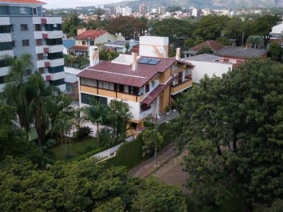 Casa à venda com 523m², 6 quartos, 3 suítes, 6 vagas no bairro Jardim Itu em Porto Alegre - Foto 2