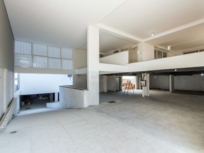 Apartamento à venda com 137m², 3 quartos, 3 suítes, 3 vagas no bairro Cristal em Porto Alegre - Foto 27