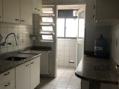 Apartamento à venda com 83m², 2 quartos, 1 suíte, 1 vaga no bairro Mont Serrat em Porto Alegre - Foto 12