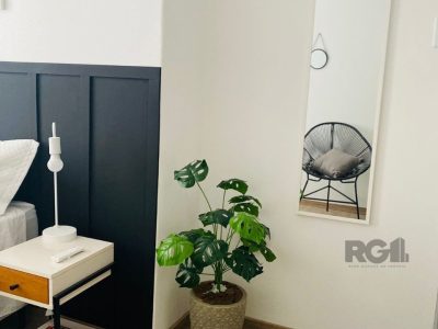 Apartamento à venda com 46m², 2 quartos no bairro Centro Histórico em Porto Alegre - Foto 2