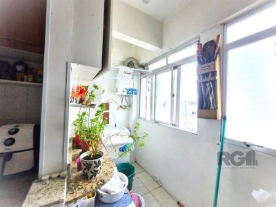 Apartamento à venda com 102m², 2 quartos, 1 suíte no bairro Santana em Porto Alegre - Foto 10