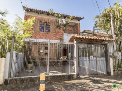 Casa à venda com 221m², 3 quartos, 1 suíte, 3 vagas no bairro São Geraldo em Porto Alegre - Foto 44