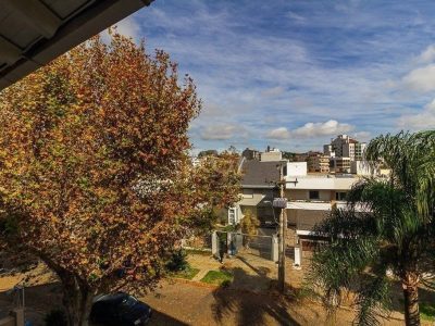 Casa à venda com 465m², 4 quartos, 3 suítes, 4 vagas no bairro Chácara das Pedras em Porto Alegre - Foto 26