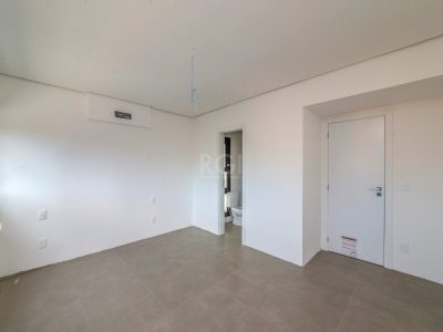 Apartamento à venda com 89m², 2 quartos, 2 suítes, 2 vagas no bairro Menino Deus em Porto Alegre - Foto 18