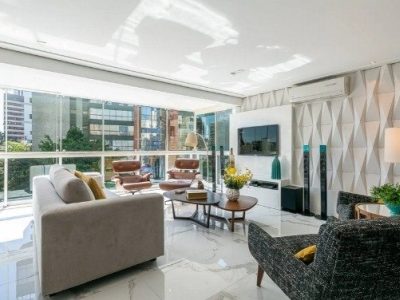 Apartamento à venda com 152m², 3 quartos, 2 suítes, 3 vagas no bairro Bela Vista em Porto Alegre - Foto 3