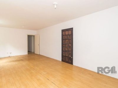 Apartamento à venda com 160m², 3 quartos, 1 suíte, 1 vaga no bairro Mont Serrat em Porto Alegre - Foto 3