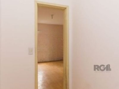 Apartamento à venda com 160m², 3 quartos, 1 suíte, 1 vaga no bairro Mont Serrat em Porto Alegre - Foto 9