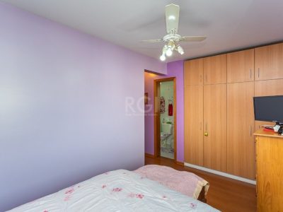 Apartamento à venda com 83m², 3 quartos, 1 suíte, 1 vaga no bairro Santana em Porto Alegre - Foto 9