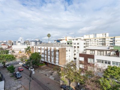 Apartamento à venda com 83m², 3 quartos, 1 suíte, 1 vaga no bairro Santana em Porto Alegre - Foto 12