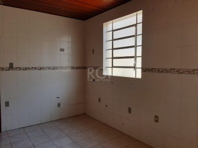 Casa à venda com 150m², 3 quartos, 1 suíte, 4 vagas no bairro Floresta em Porto Alegre - Foto 22