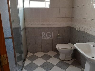 Casa à venda com 150m², 3 quartos, 1 suíte, 4 vagas no bairro Floresta em Porto Alegre - Foto 25