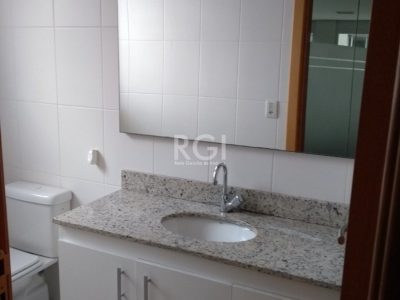 Conjunto/Sala à venda com 39m², 1 vaga no bairro Petrópolis em Porto Alegre - Foto 3