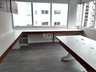 Conjunto/Sala à venda com 39m², 1 vaga no bairro Petrópolis em Porto Alegre - Foto 6