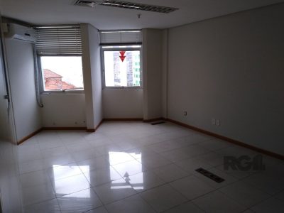 Conjunto/Sala à venda com 200m² no bairro Centro Histórico em Porto Alegre - Foto 6