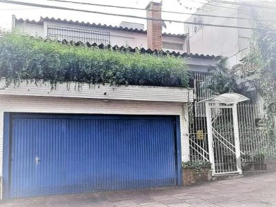 Casa à venda com 304m², 5 quartos, 2 suítes, 2 vagas no bairro Boa Vista em Porto Alegre - Foto 14