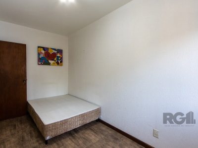 Casa à venda com 229m², 4 quartos, 1 suíte, 3 vagas no bairro Azenha em Porto Alegre - Foto 51