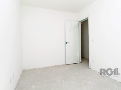 Apartamento à venda com 179m², 3 quartos, 1 suíte, 2 vagas no bairro Passo d'Areia em Porto Alegre - Foto 2