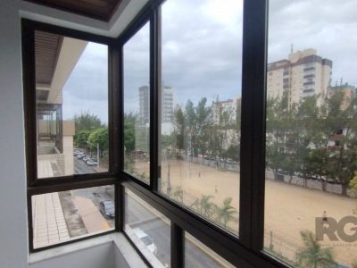 Apartamento à venda com 90m², 3 quartos, 1 suíte, 1 vaga no bairro Zona Nova em Capão da Canoa - Foto 4