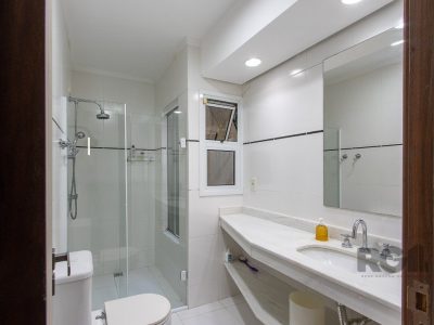 Casa à venda com 360m², 4 quartos, 4 suítes, 4 vagas no bairro Cristal em Porto Alegre - Foto 31