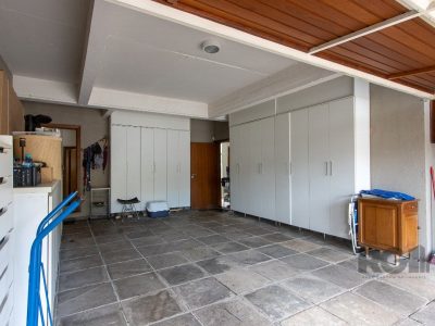 Casa à venda com 360m², 4 quartos, 4 suítes, 4 vagas no bairro Cristal em Porto Alegre - Foto 71