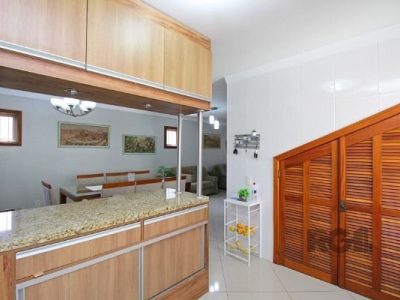 Casa Condominio à venda com 197m², 3 quartos, 1 suíte, 2 vagas no bairro Tristeza em Porto Alegre - Foto 18