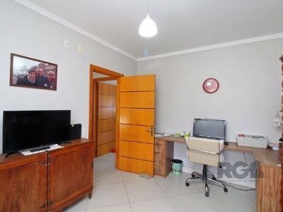 Casa Condominio à venda com 197m², 3 quartos, 1 suíte, 2 vagas no bairro Tristeza em Porto Alegre - Foto 21