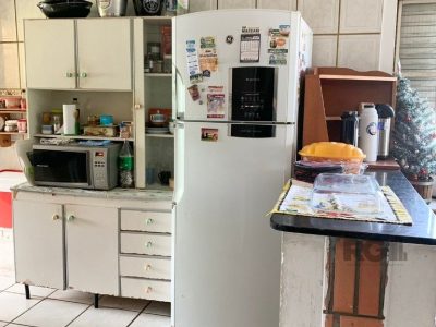 Casa à venda com 150m², 3 quartos, 1 suíte, 4 vagas no bairro Glória em Porto Alegre - Foto 25