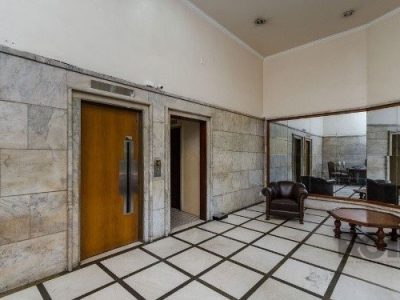 Apartamento à venda com 126m², 3 quartos, 1 suíte, 1 vaga no bairro Moinhos de Vento em Porto Alegre - Foto 40