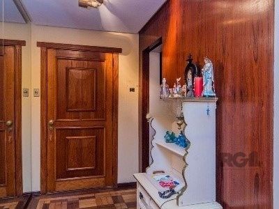 Apartamento à venda com 126m², 3 quartos, 1 suíte, 1 vaga no bairro Moinhos de Vento em Porto Alegre - Foto 12