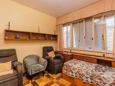 Apartamento à venda com 126m², 3 quartos, 1 suíte, 1 vaga no bairro Moinhos de Vento em Porto Alegre - Foto 31