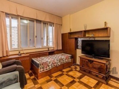 Apartamento à venda com 126m², 3 quartos, 1 suíte, 1 vaga no bairro Moinhos de Vento em Porto Alegre - Foto 29