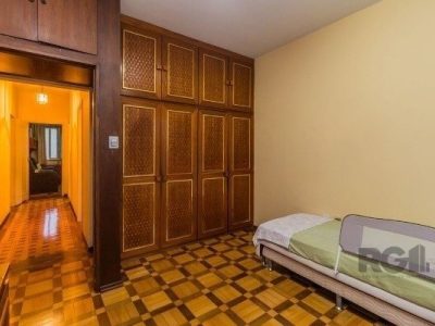 Apartamento à venda com 126m², 3 quartos, 1 suíte, 1 vaga no bairro Moinhos de Vento em Porto Alegre - Foto 18