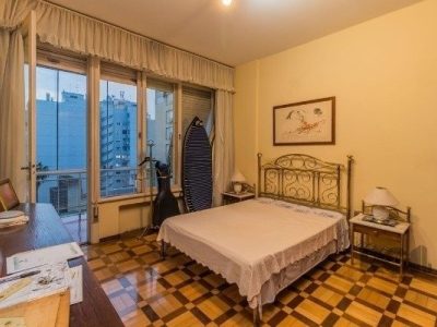 Apartamento à venda com 126m², 3 quartos, 1 suíte, 1 vaga no bairro Moinhos de Vento em Porto Alegre - Foto 22