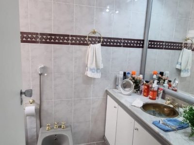 Apartamento à venda com 120m², 3 quartos, 1 suíte, 1 vaga no bairro Petrópolis em Porto Alegre - Foto 6