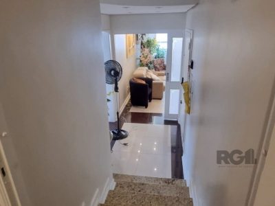 Apartamento à venda com 120m², 3 quartos, 1 suíte, 1 vaga no bairro Petrópolis em Porto Alegre - Foto 10