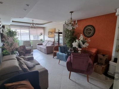 Apartamento à venda com 120m², 3 quartos, 1 suíte, 1 vaga no bairro Petrópolis em Porto Alegre - Foto 18