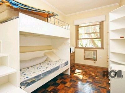 Apartamento à venda com 82m², 3 quartos, 1 suíte, 3 vagas no bairro Petrópolis em Porto Alegre - Foto 8