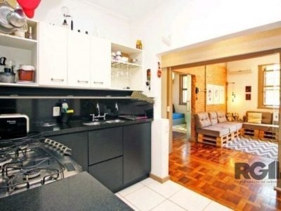 Apartamento à venda com 82m², 3 quartos, 1 suíte, 3 vagas no bairro Petrópolis em Porto Alegre - Foto 6