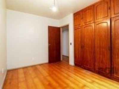 Apartamento à venda com 113m², 3 quartos, 1 suíte, 2 vagas no bairro Auxiliadora em Porto Alegre - Foto 13