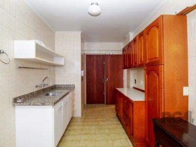 Apartamento à venda com 113m², 3 quartos, 1 suíte, 2 vagas no bairro Auxiliadora em Porto Alegre - Foto 6