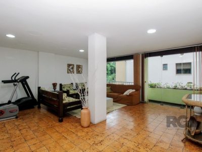 Apartamento à venda com 113m², 3 quartos, 1 suíte, 2 vagas no bairro Auxiliadora em Porto Alegre - Foto 26